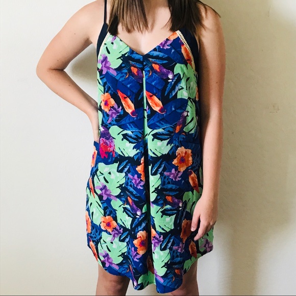 Adelyn Rae Hawaiian Print Crepe Dress - Picture 7 of 9